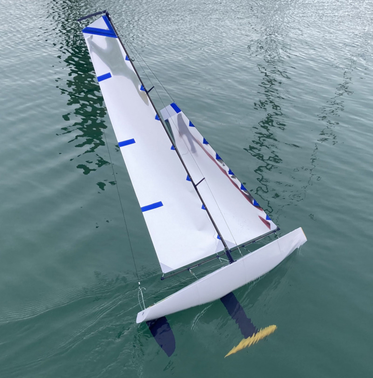 Racing Sparrow Model Yacht Sailing