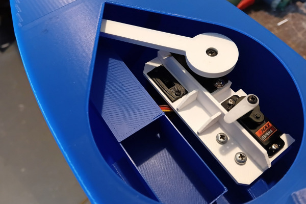 servo tray and arm install