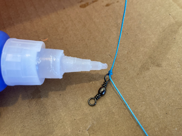 rs850 mainsheet glue
