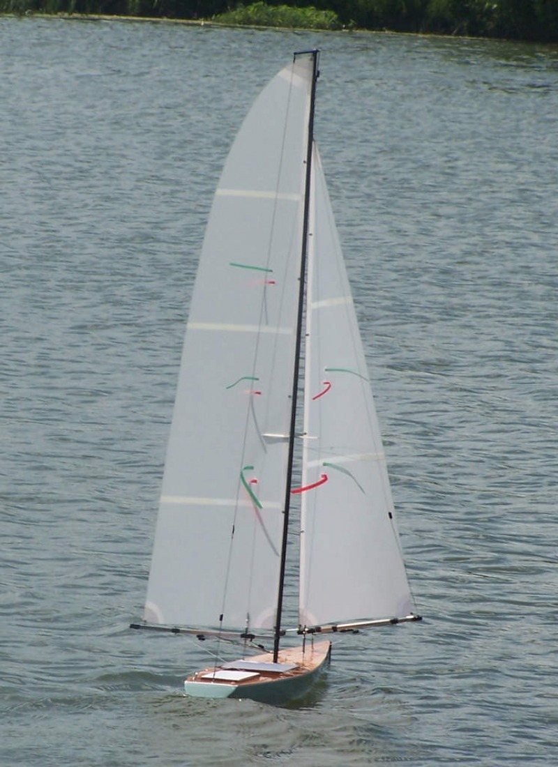 RC Yacht - Eric Rosenbaum, USA