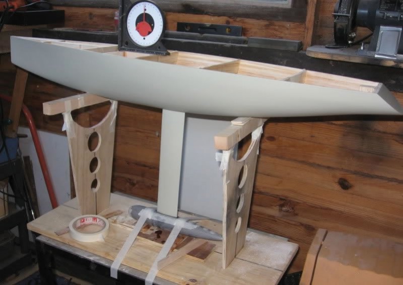 RC Yacht - Weighing up the options - Garry Angel, France