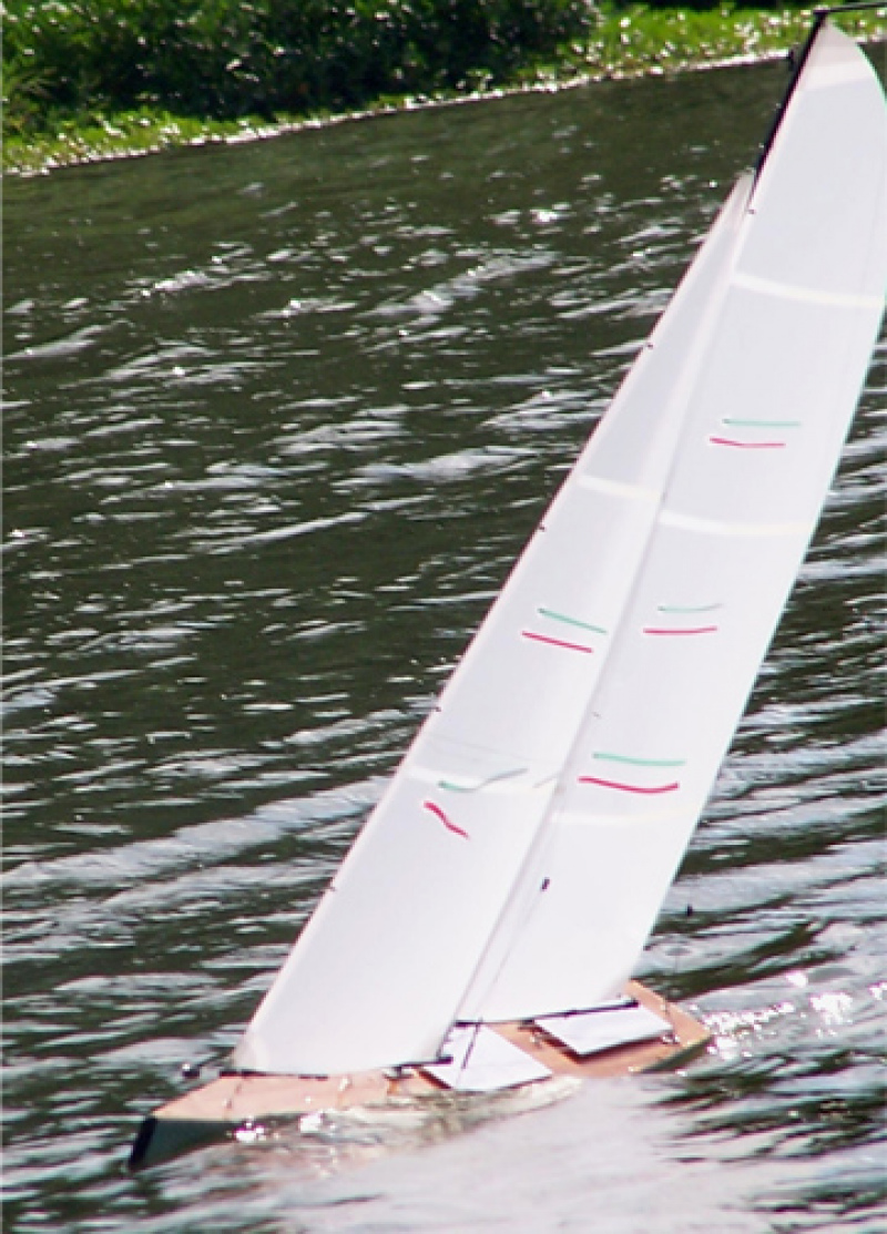 RC Yacht - Eric Rosenbaum, USA